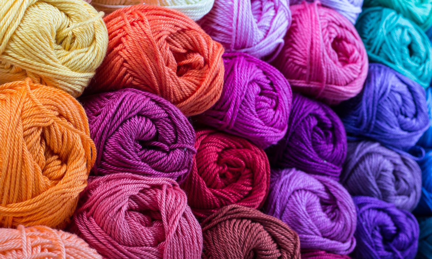 Knitting Nook 12 xr:d:DAFfQVN3m-8:4,j:44676134790,t:23040517